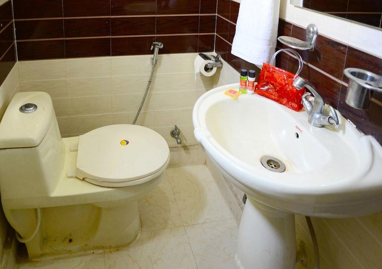 Hotel Olive & Blue - Govt Approved Hotel Near Delhi Airport Ню Делхи Екстериор снимка