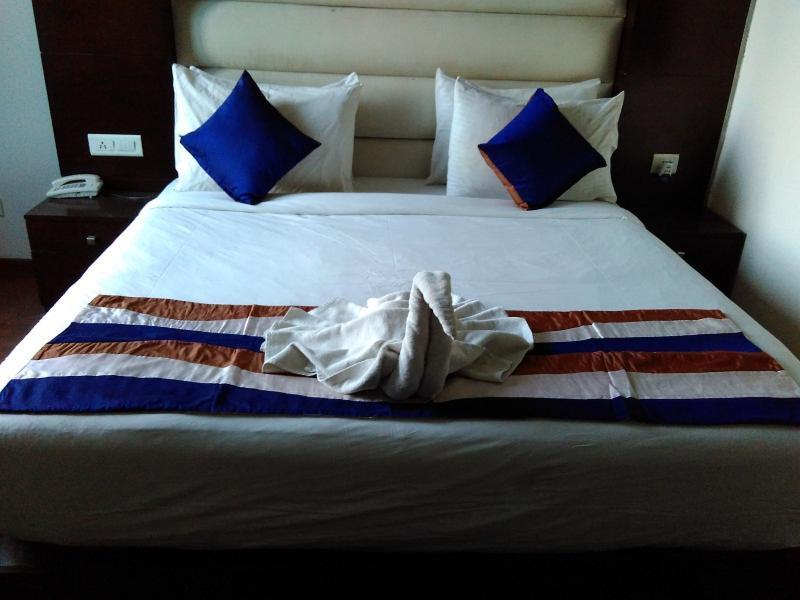 Hotel Olive & Blue - Govt Approved Hotel Near Delhi Airport Ню Делхи Екстериор снимка