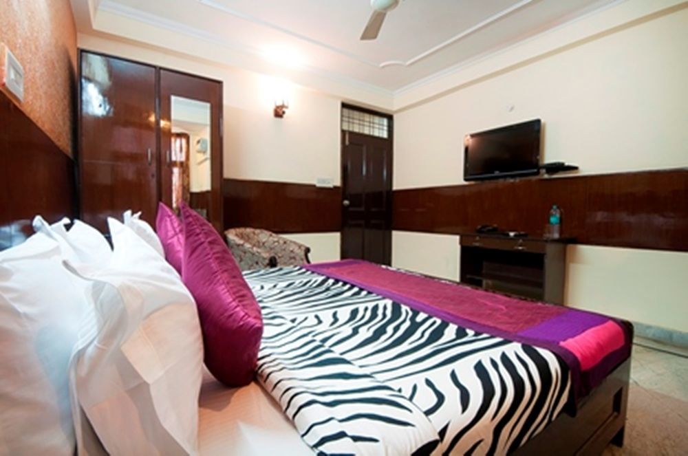 Hotel Olive & Blue - Govt Approved Hotel Near Delhi Airport Ню Делхи Екстериор снимка