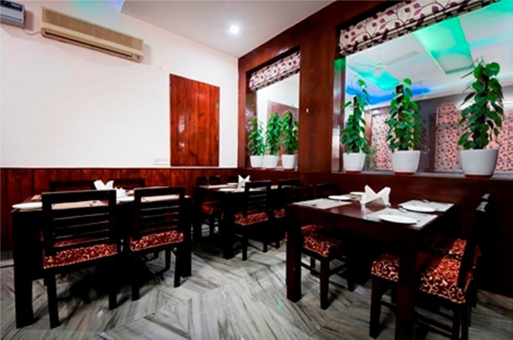 Hotel Olive & Blue - Govt Approved Hotel Near Delhi Airport Ню Делхи Екстериор снимка