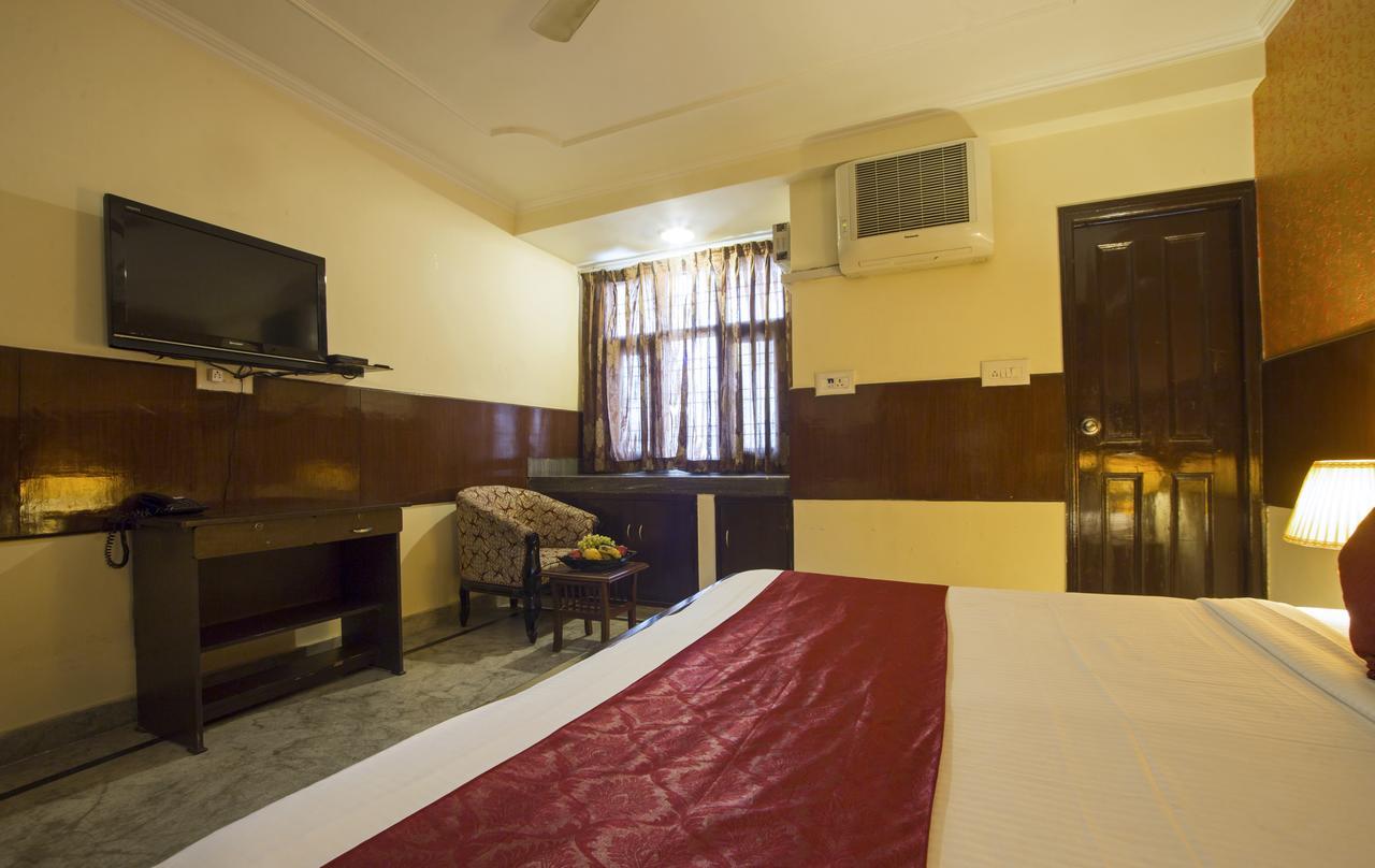 Hotel Olive & Blue - Govt Approved Hotel Near Delhi Airport Ню Делхи Екстериор снимка