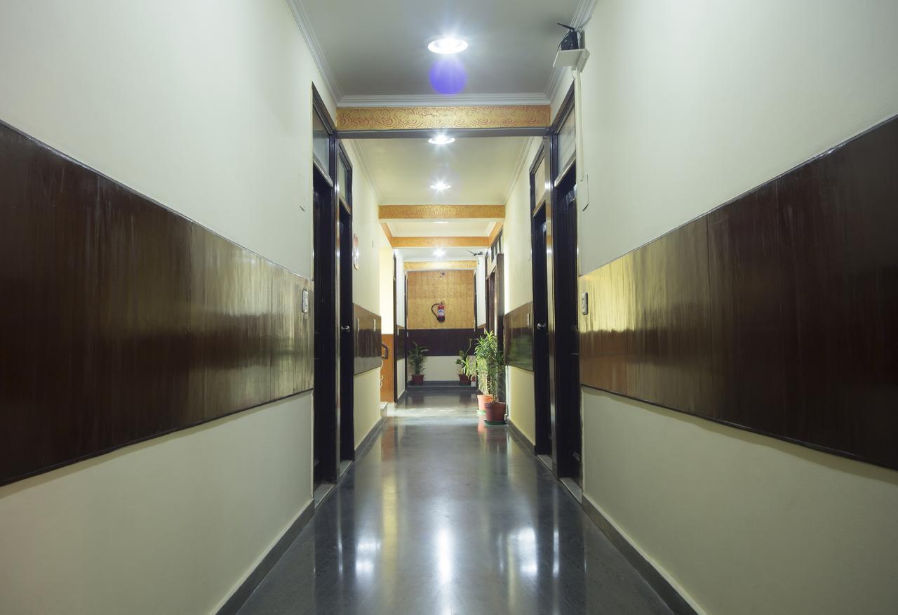 Hotel Olive & Blue - Govt Approved Hotel Near Delhi Airport Ню Делхи Екстериор снимка