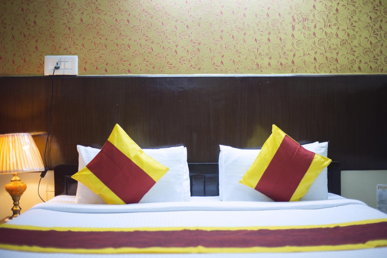 Hotel Olive & Blue - Govt Approved Hotel Near Delhi Airport Ню Делхи Екстериор снимка