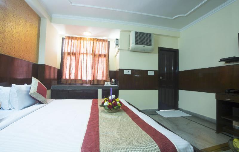 Hotel Olive & Blue - Govt Approved Hotel Near Delhi Airport Ню Делхи Екстериор снимка